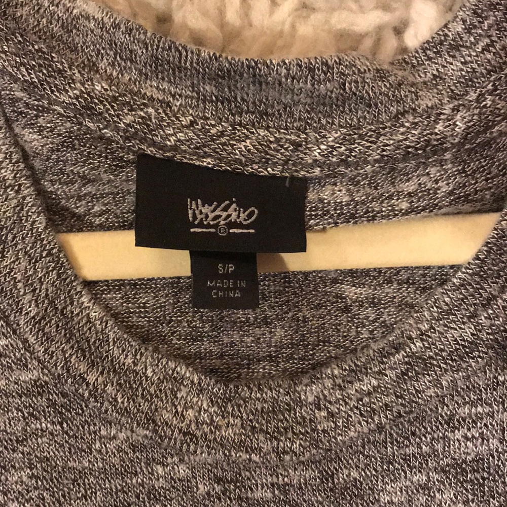 Top - Picture 3 of 3